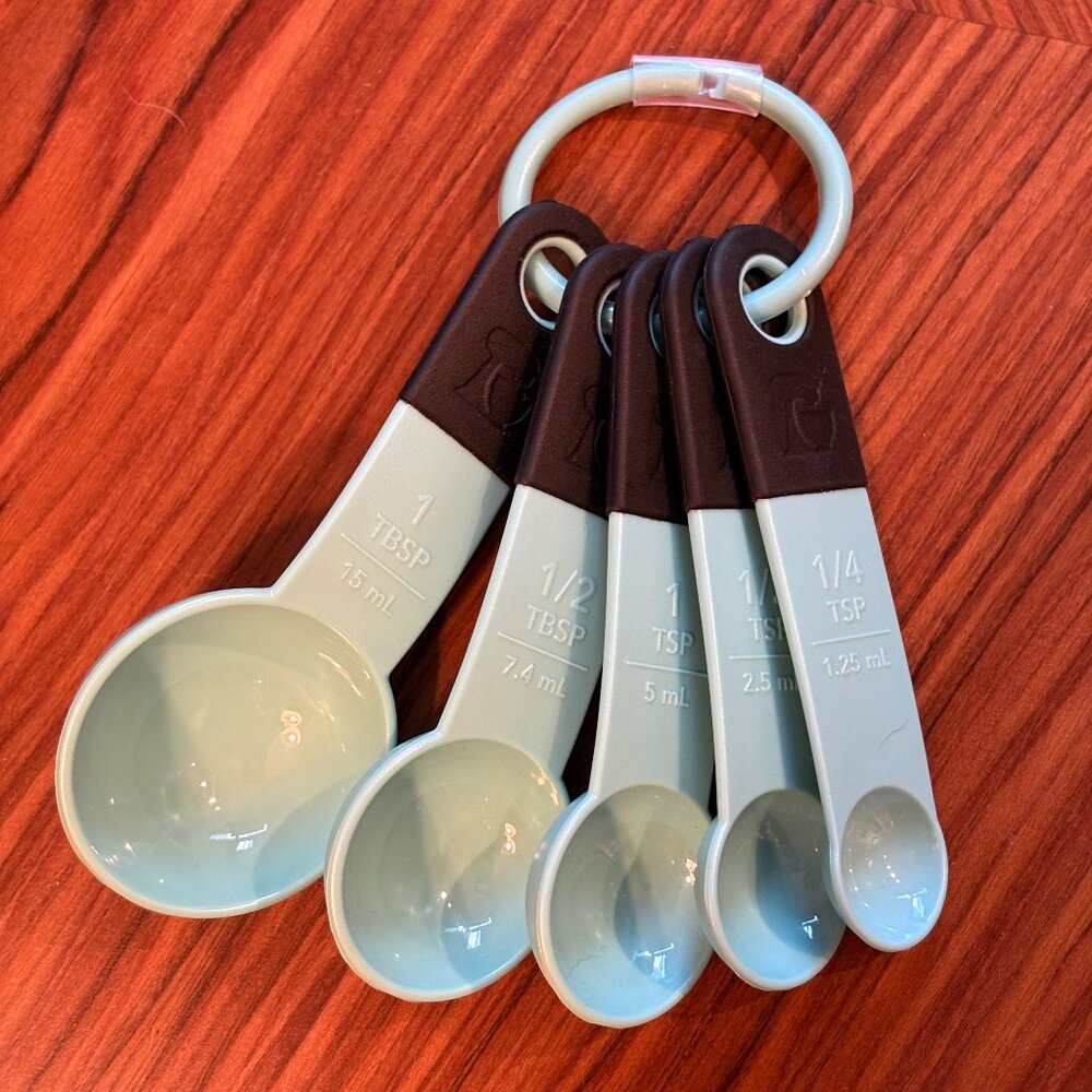 KitchenAid Classic Measuring Spoons Set of 5, NWOT